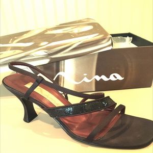 Nina black strappy high heel womens shoe size 7